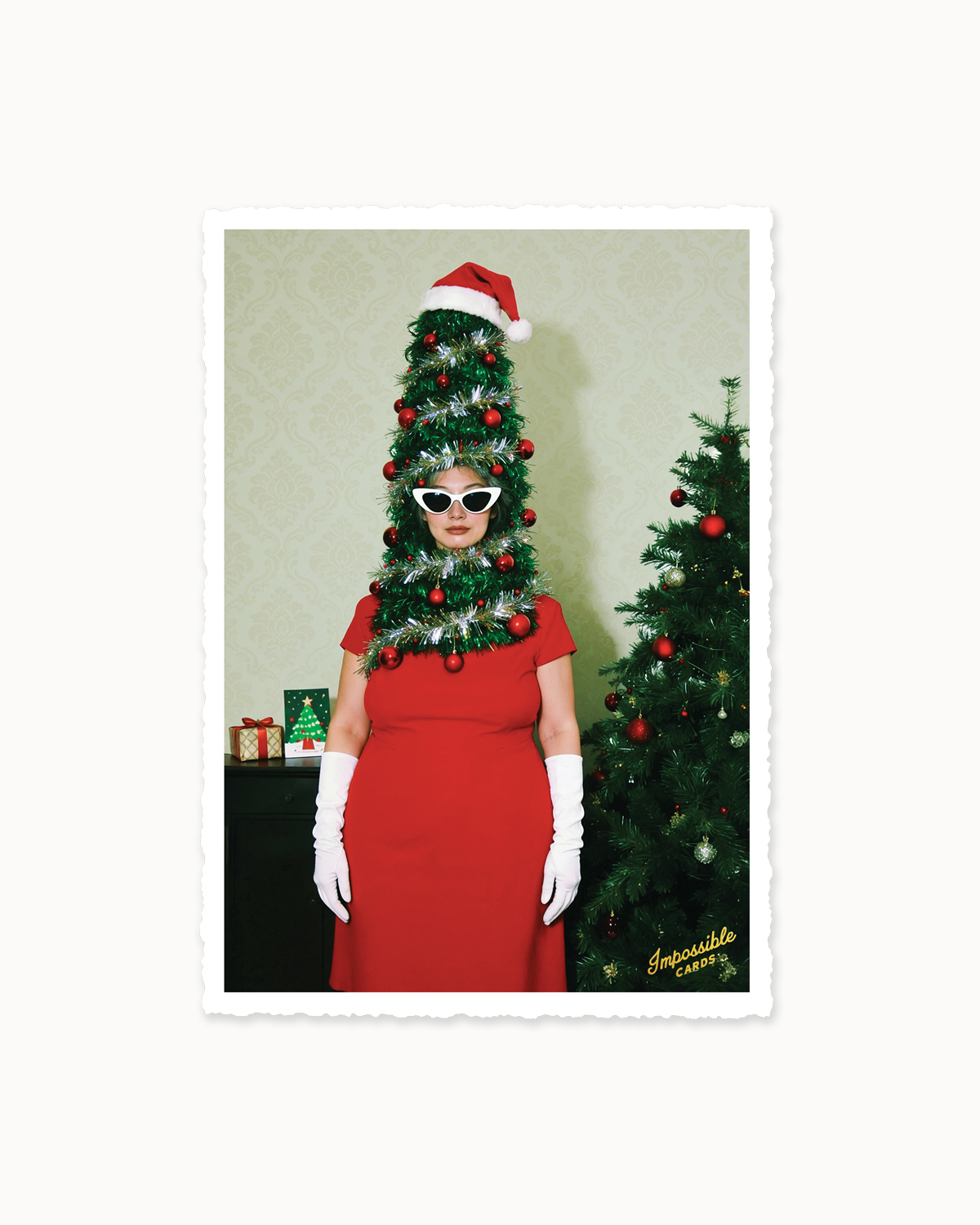 chic.mic - Impossible Weihnachtspostkarte - Christmas Tree Lady