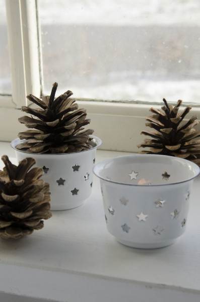 Ib Laursen Teelichthalter mit Sternenmuster Weiß Emaille