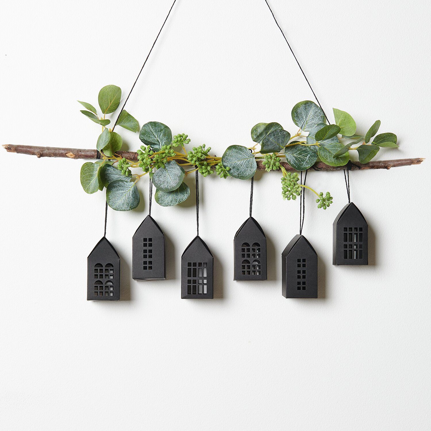 Rico Design Adventskalender Papphäuser Schwarz - 24 Stück  