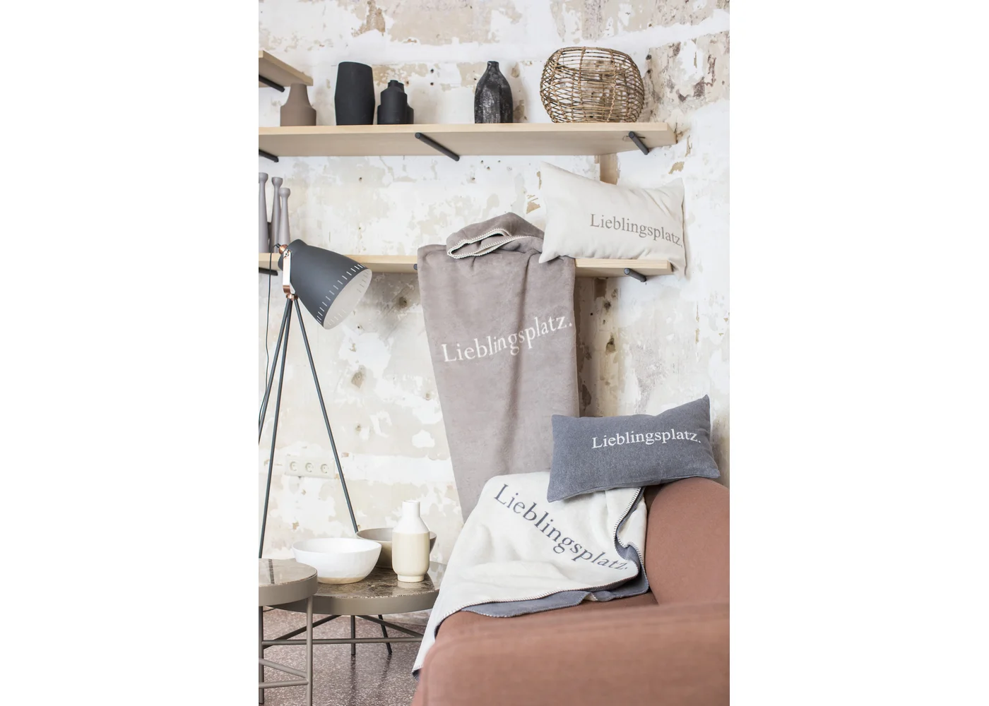 David Fussenegger - SILVRETTA KISSENHÜLLE Lieblingsplatz - Farbe Grau - 40 x 60 cm  
