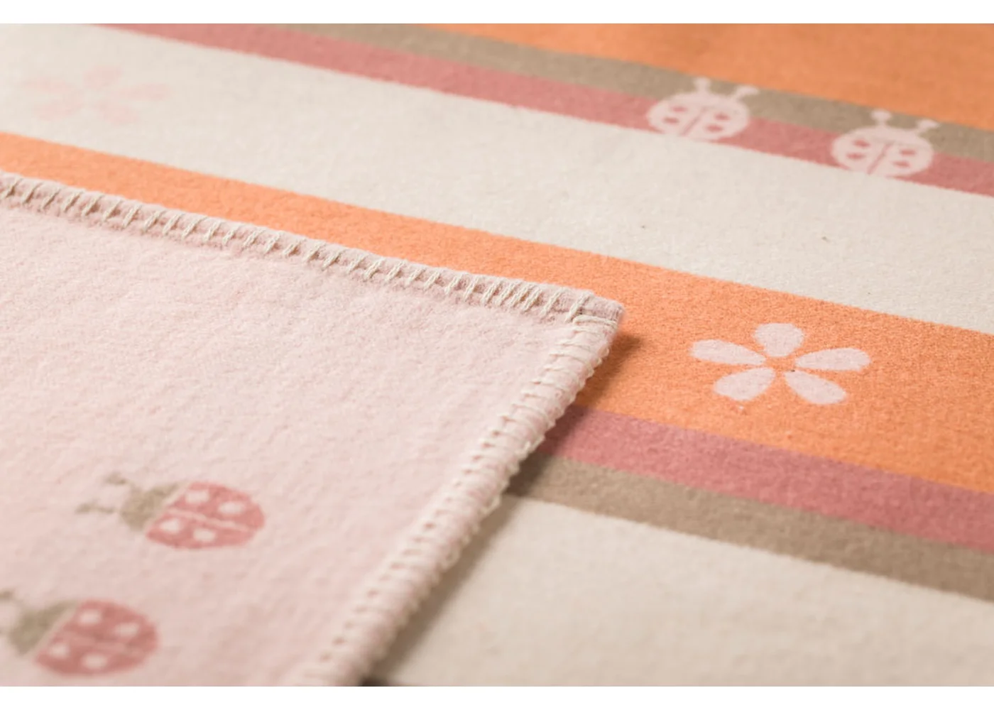 David Fussenegger - LENA BIO BAUMWOLLDECKE KÄFER