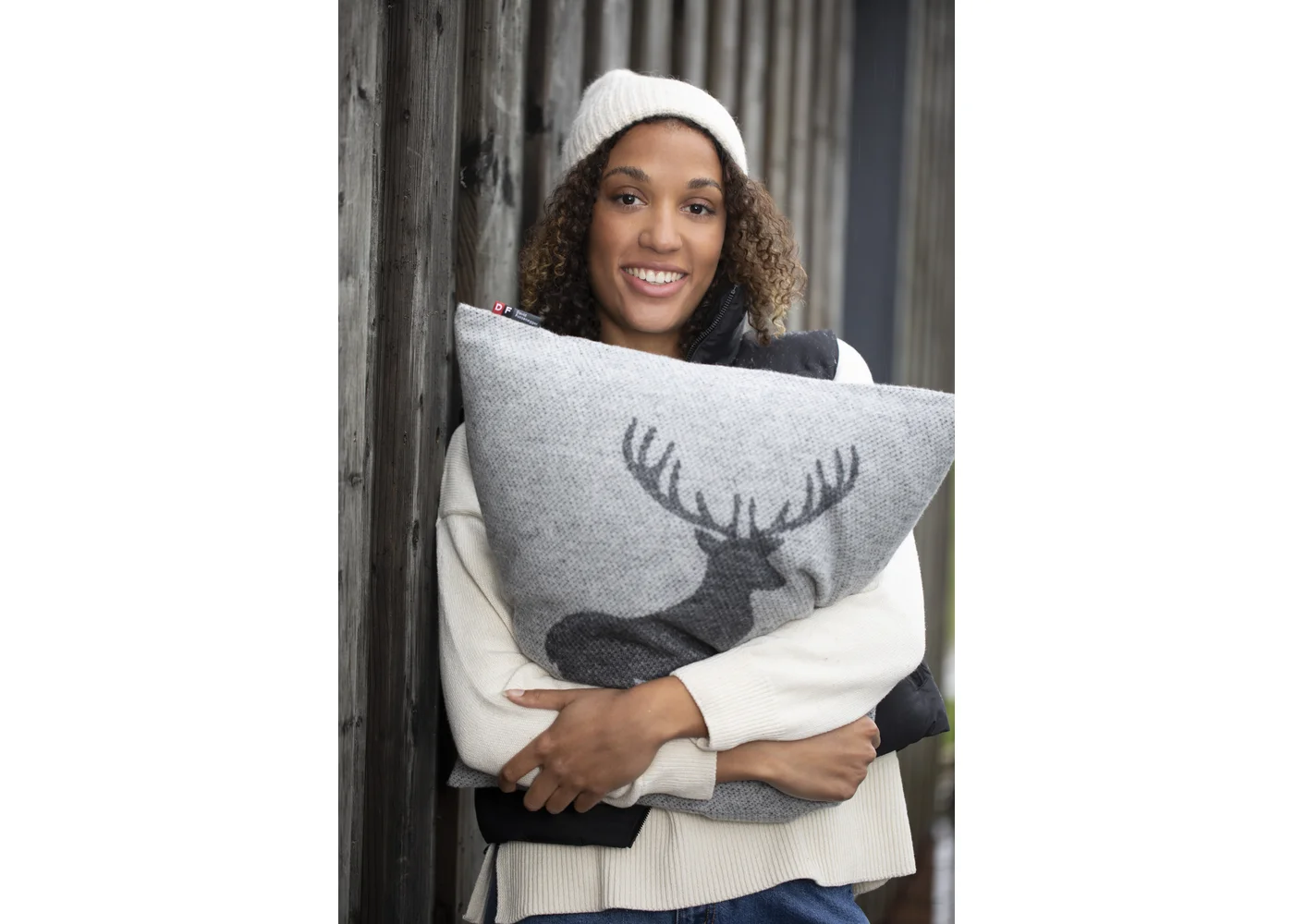 David Fussenegger - SILVRETTA KISSENHÜLLE HIRSCH STRUKTUR - 50 x 50 cm 