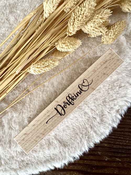 Herz im Holz - Foto- und Kartenständer Dorfkind 