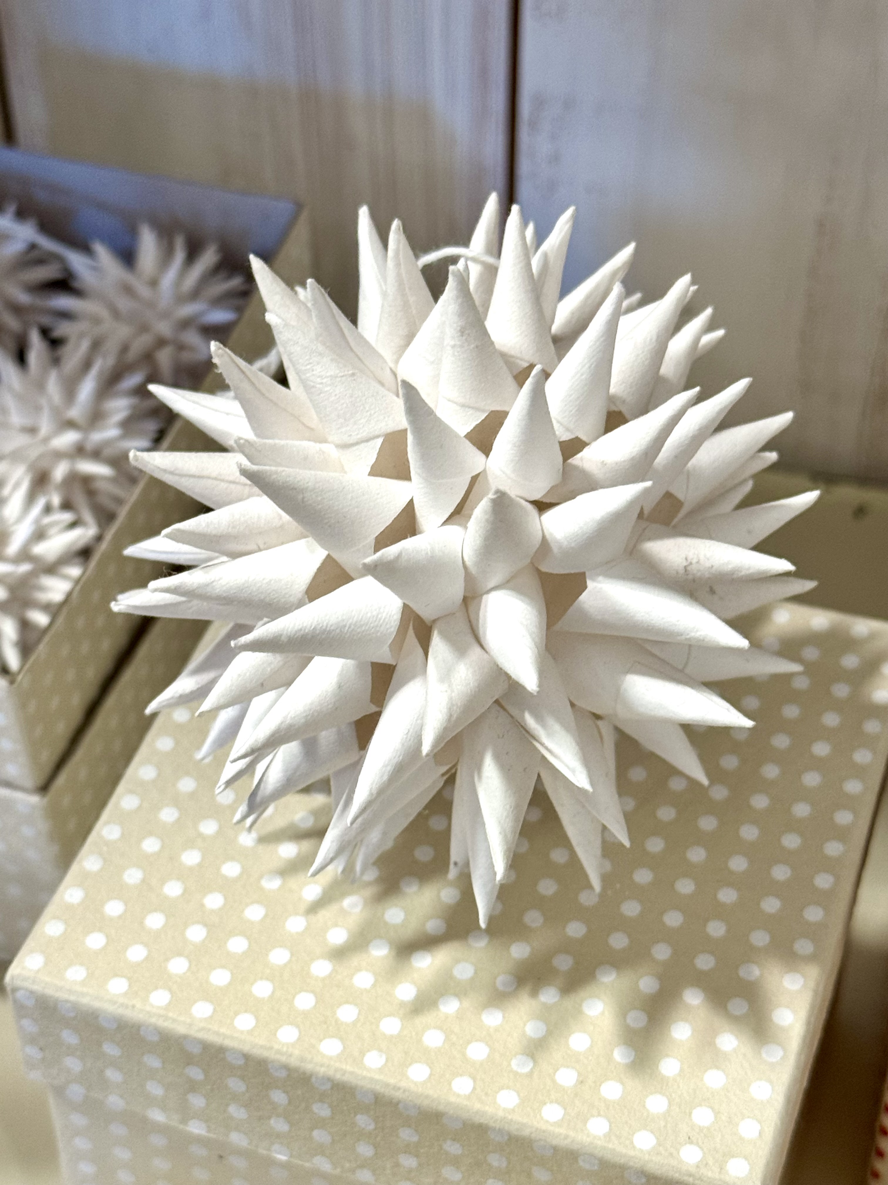 Herz im Holz - Foto- und Kartenständer Für immer im Herzen 