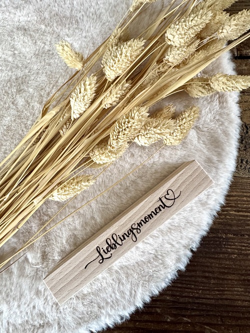 Herz im Holz - Foto- und Kartenständer Lieblingsmoment 