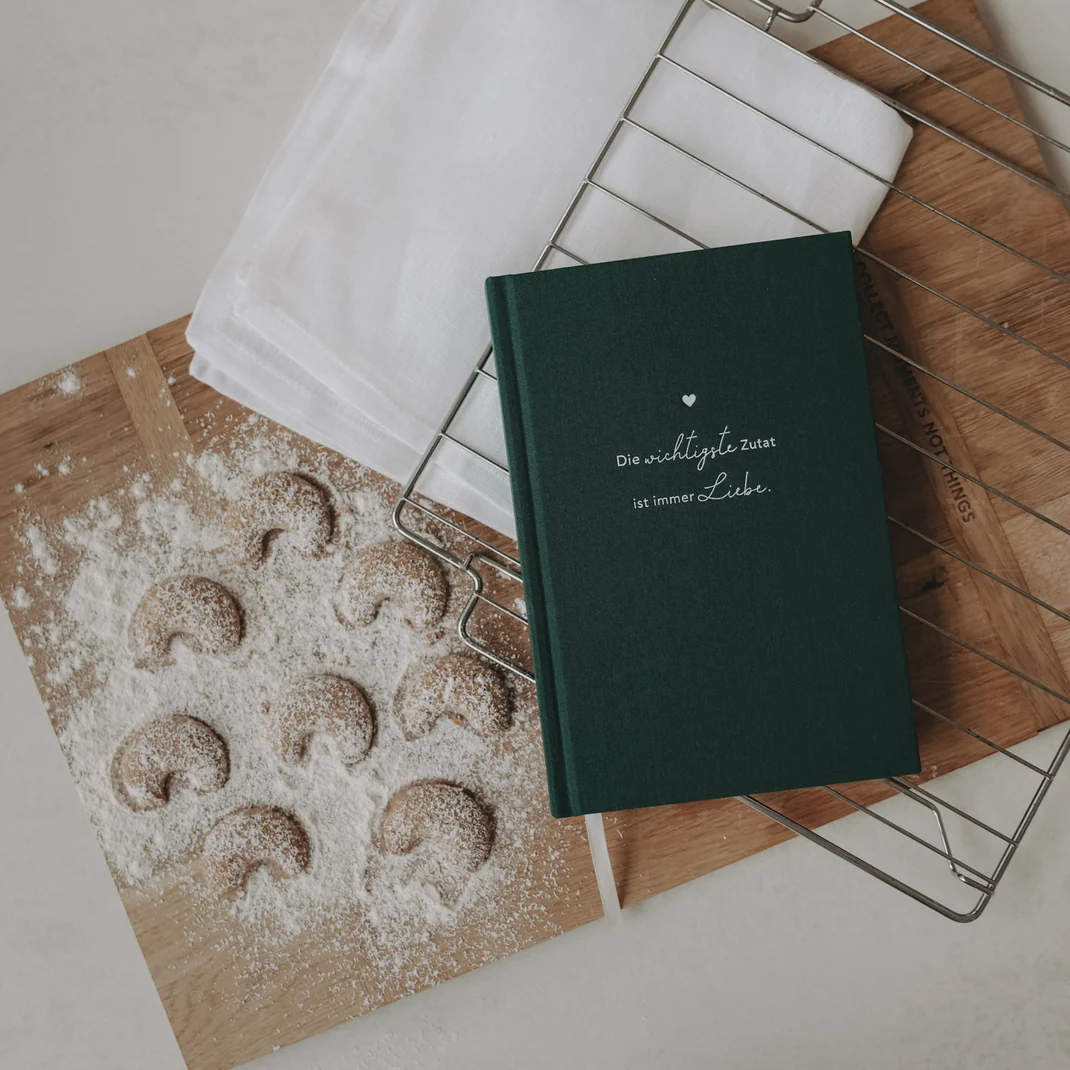EULENSCHNITT REZEPTBUCH "DIE WICHTIGSTE ZUTAT IST IMMER LIEBE"