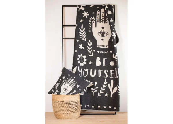 David Fussenegger - SILVRETTA Flanelldecke "be yourself"