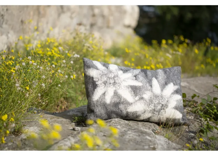 David Fussenegger - SILVRETTA KISSENHÜLLE Edelweiß - 60 x 40 CM 